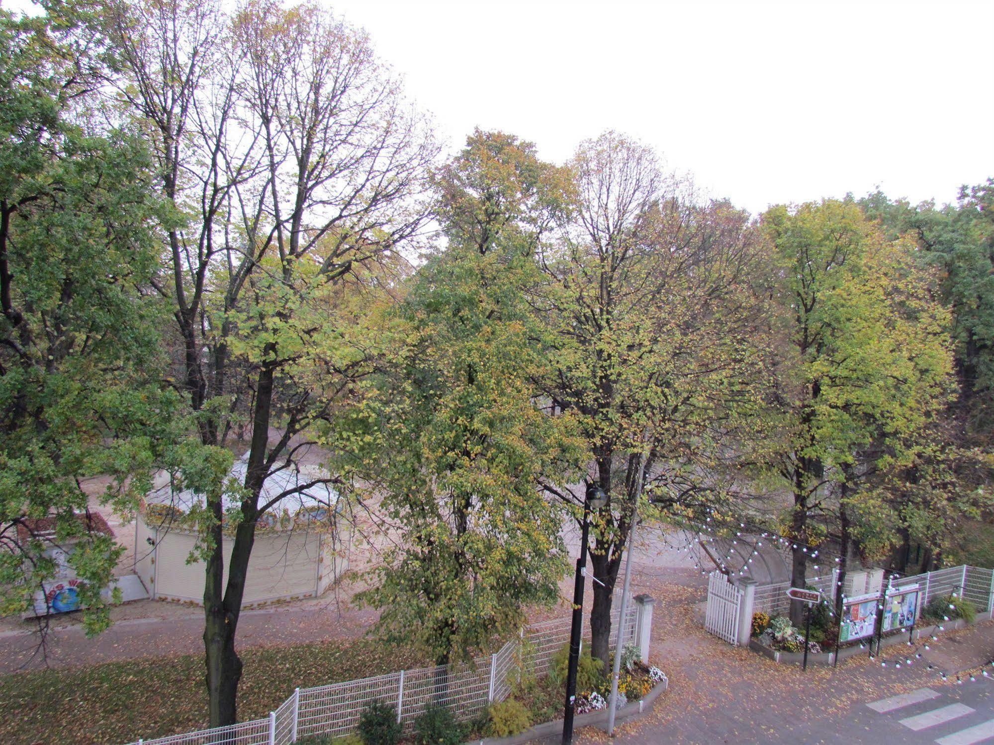 Hotel Du Parc Aulnay-sous-Bois Exterior photo